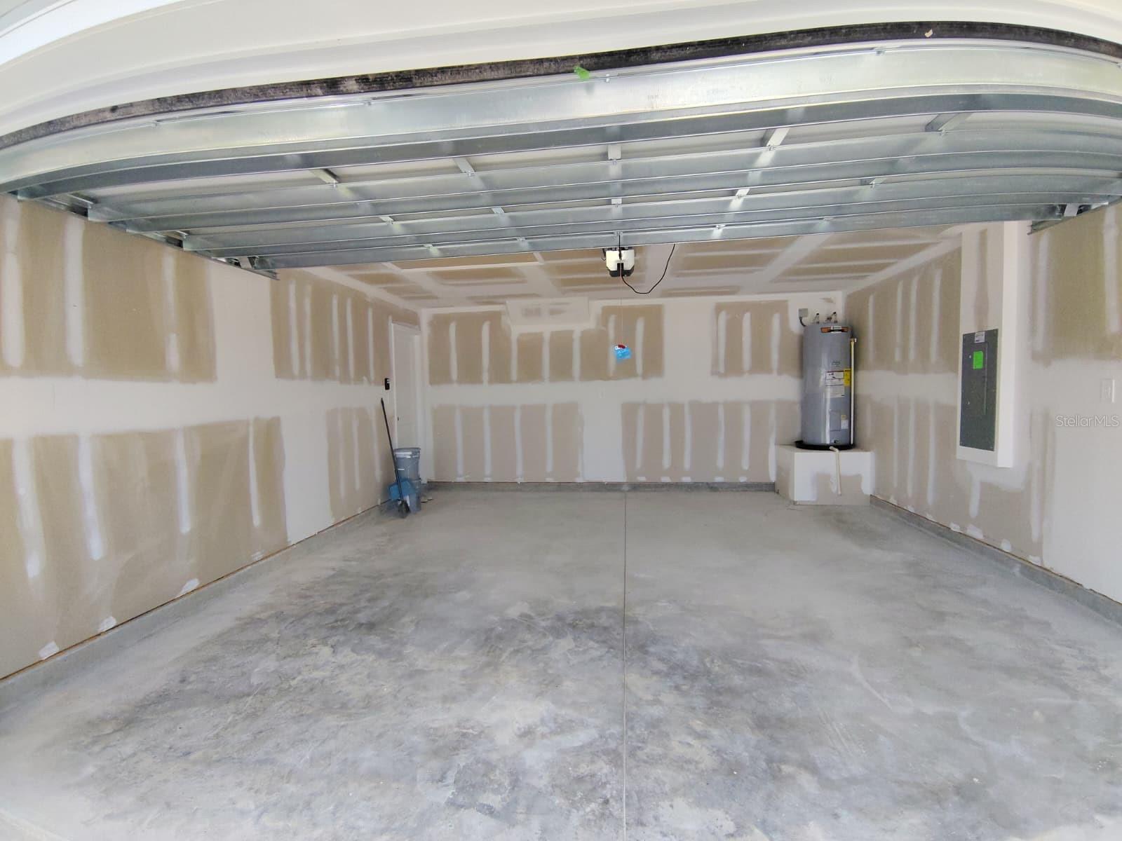 WESTVIEW POD B NBRHD 4 - Residential Lease