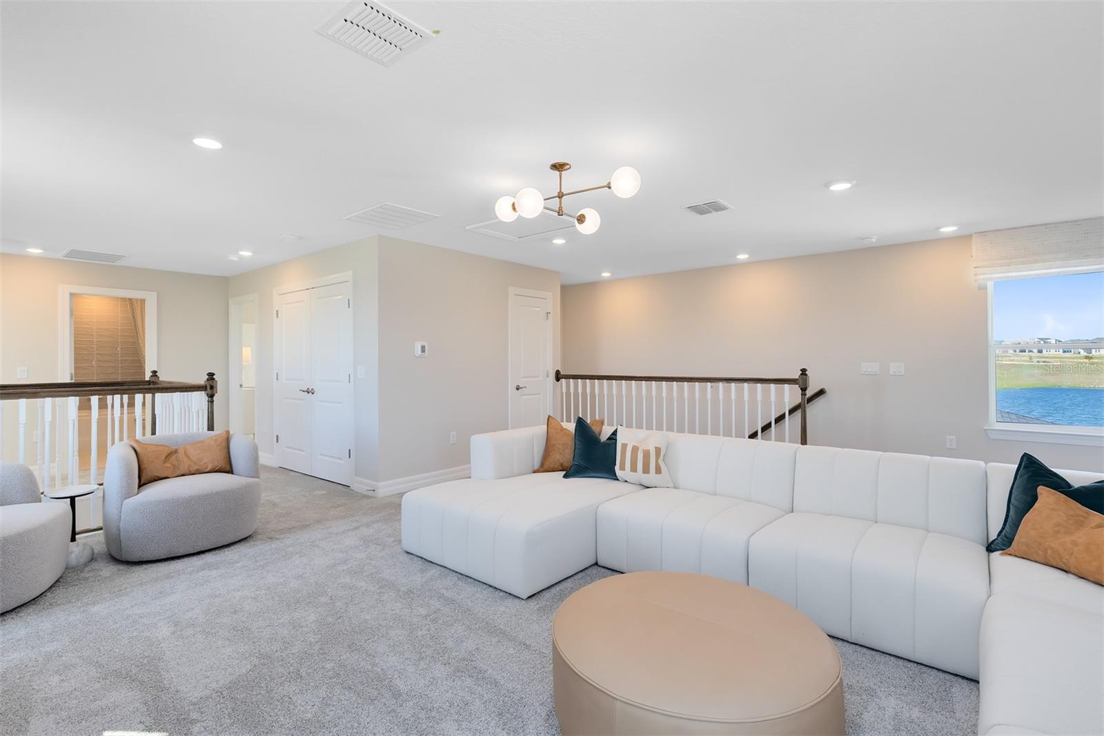 WINTER GROVE - Residential