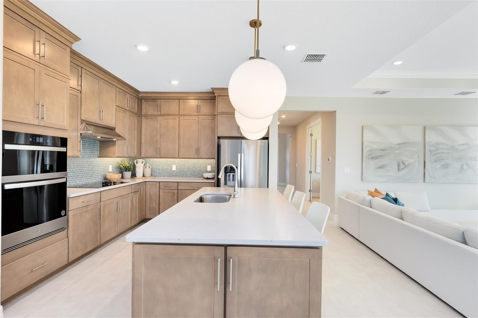 WINTER GROVE - Residential