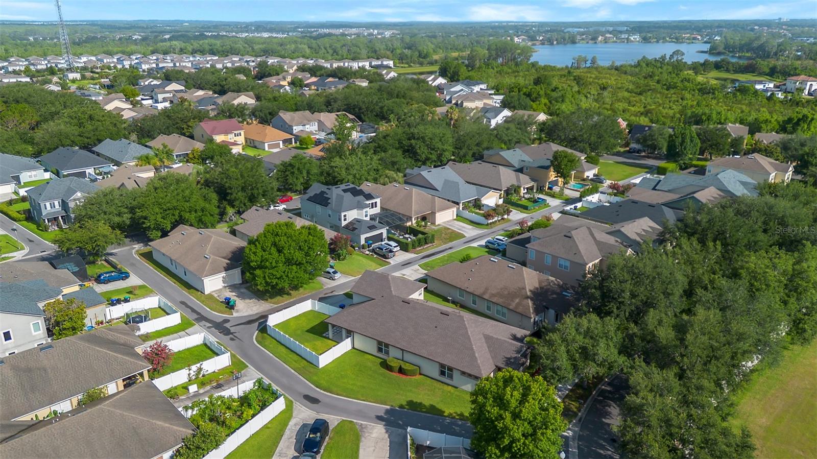 LAKES/WINDERMERE PH 02A - Residential