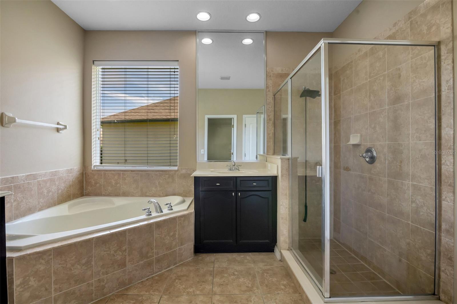 LAKES/WINDERMERE PH 02A - Residential