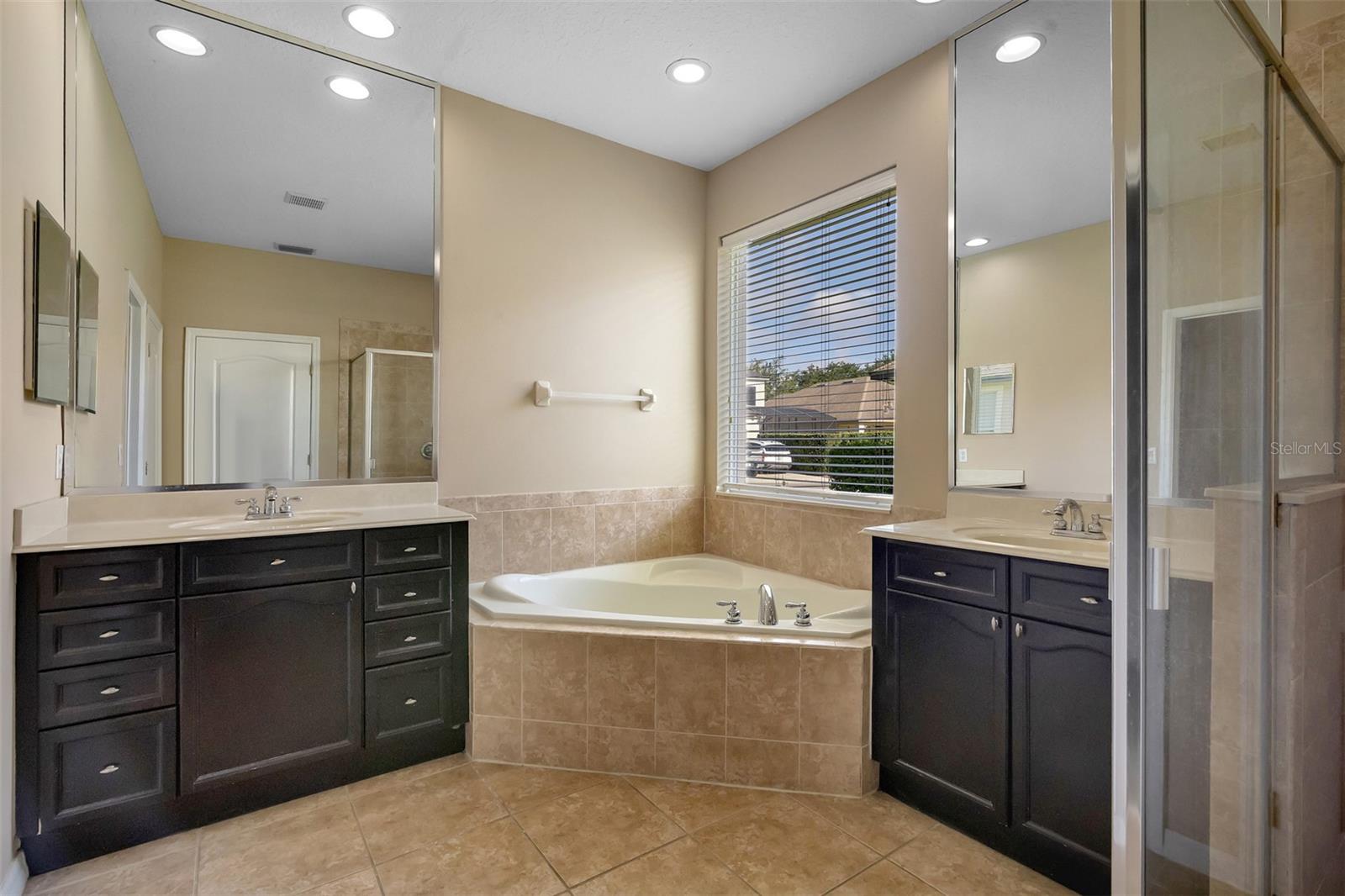 LAKES/WINDERMERE PH 02A - Residential