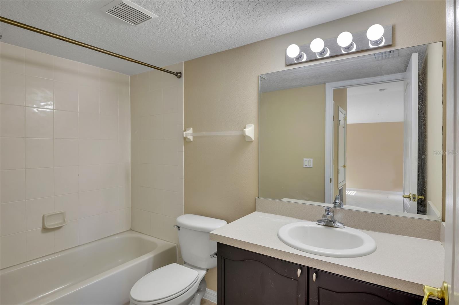 LAKES/WINDERMERE PH 02A - Residential