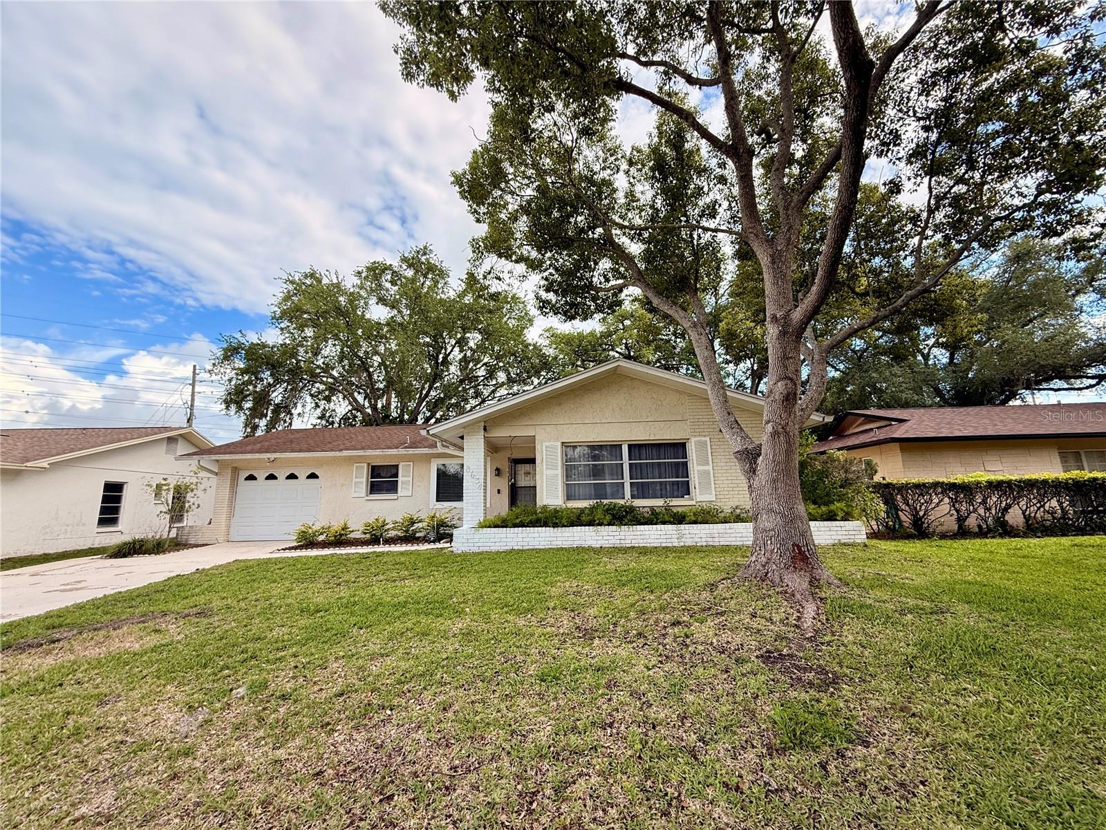 SAN CLEMENTE VILLAGE - Residential