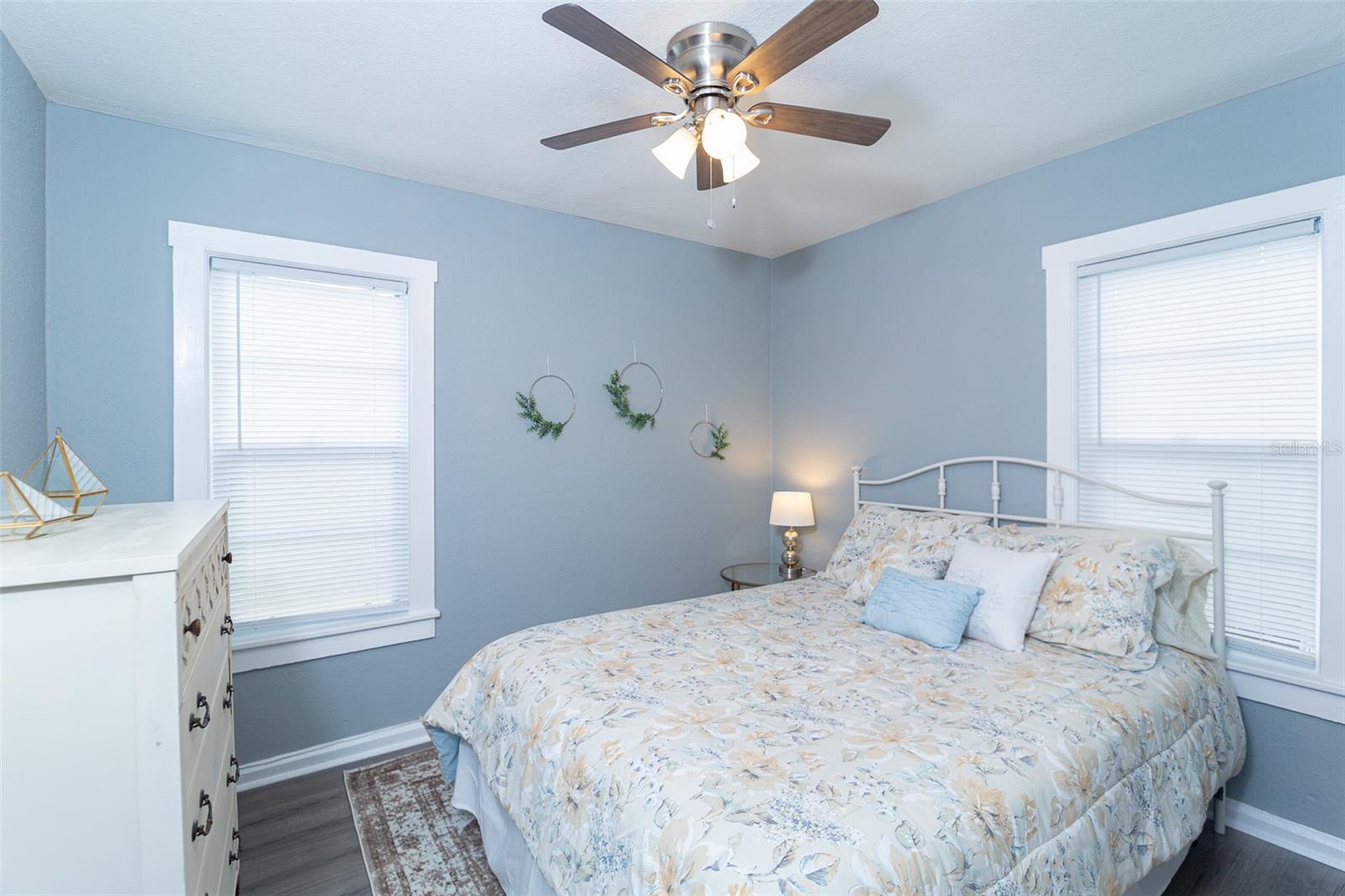 AZALEA GARDENS - Residential