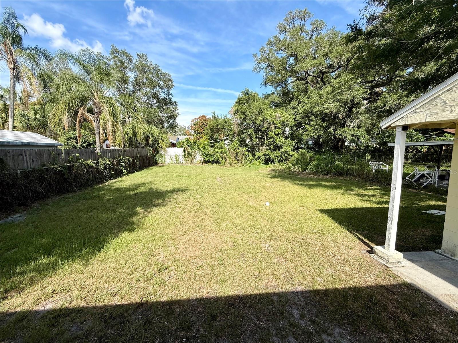 AZALEA GARDENS - Residential
