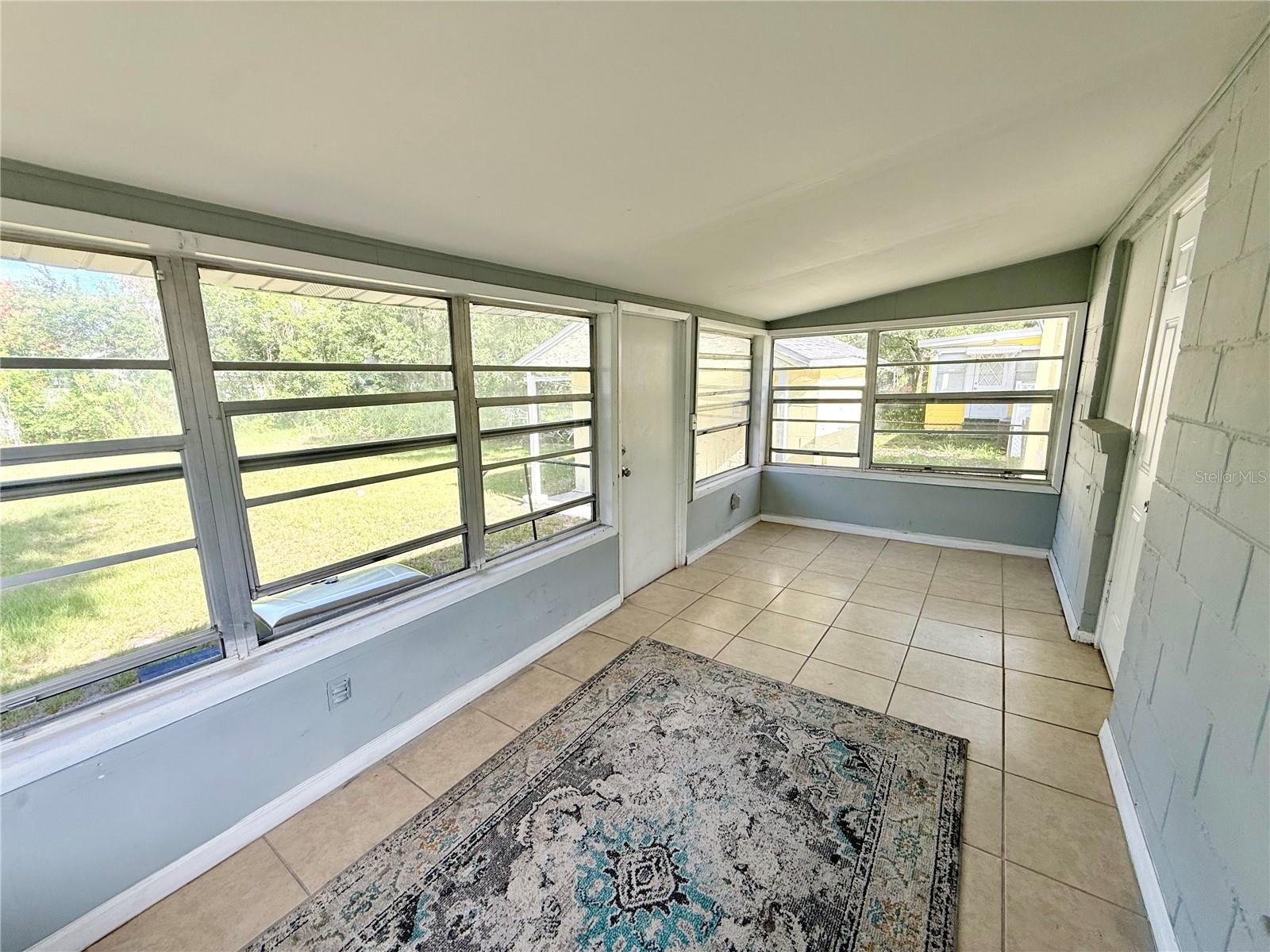 AZALEA GARDENS - Residential