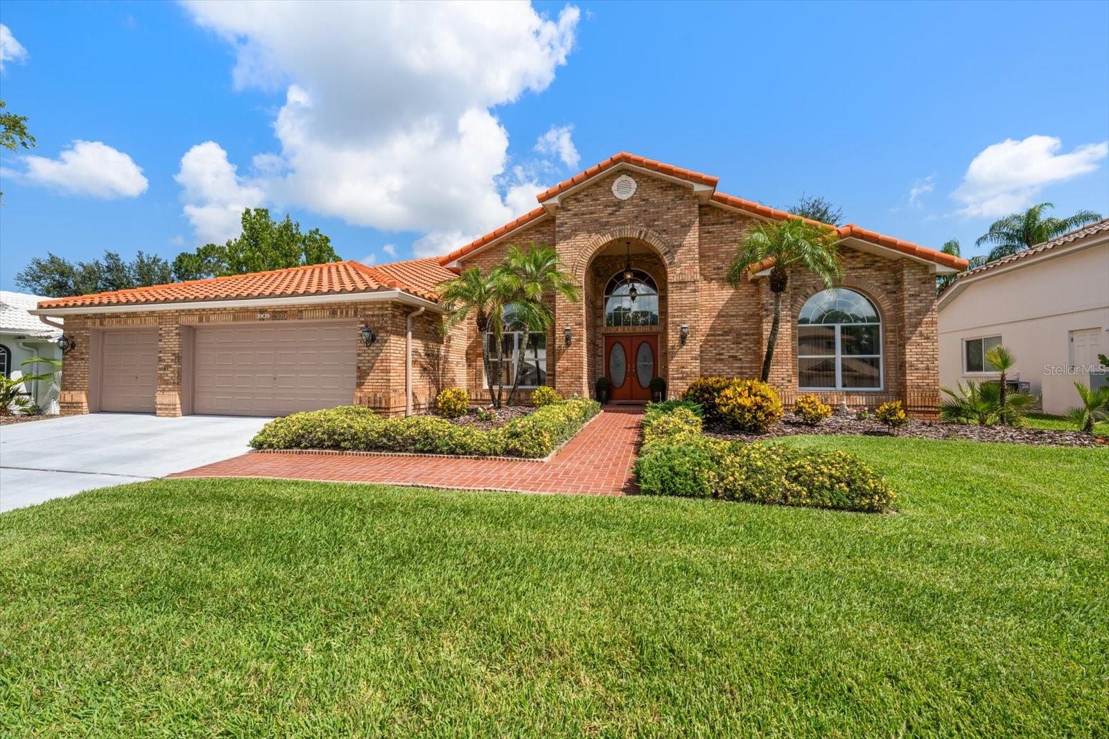 RESERVE AT LAKE TARPON THE - Residential