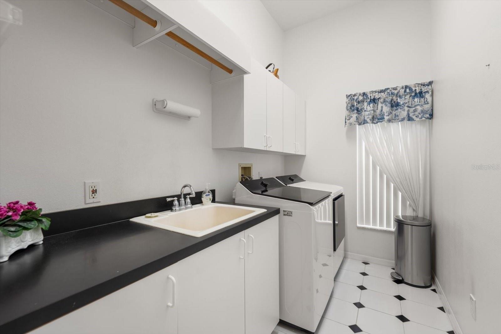 RESERVE AT LAKE TARPON THE - Residential