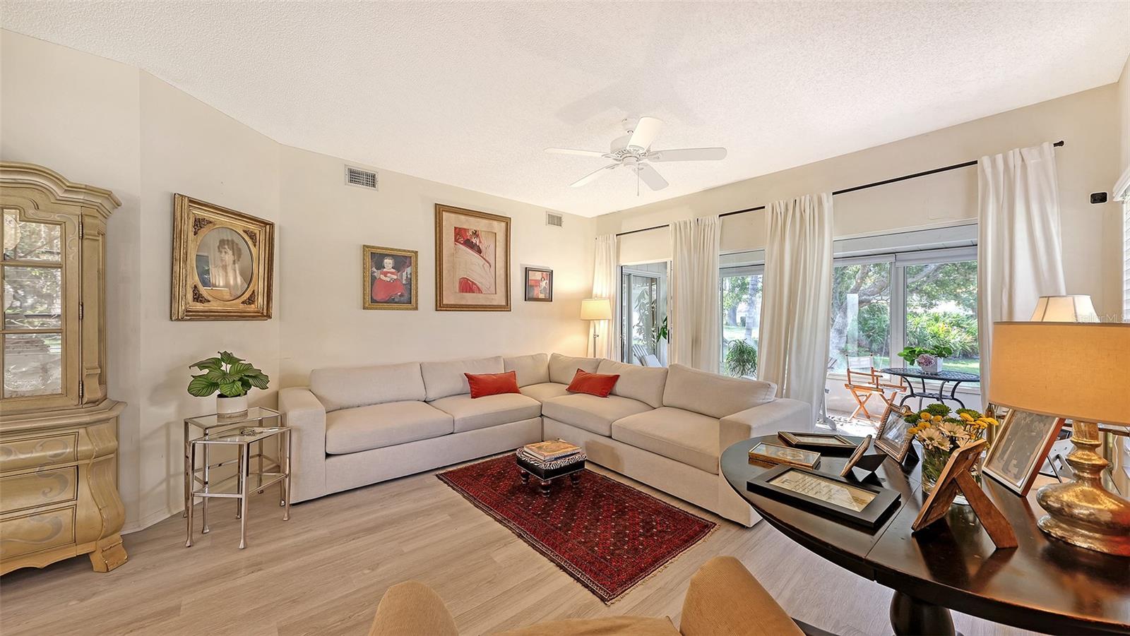 GARDEN LAKES VILLAS SEC 3 - Residential
