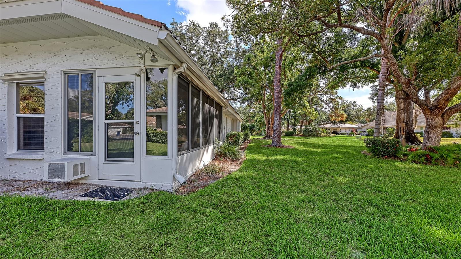 GARDEN LAKES VILLAS SEC 3 - Residential
