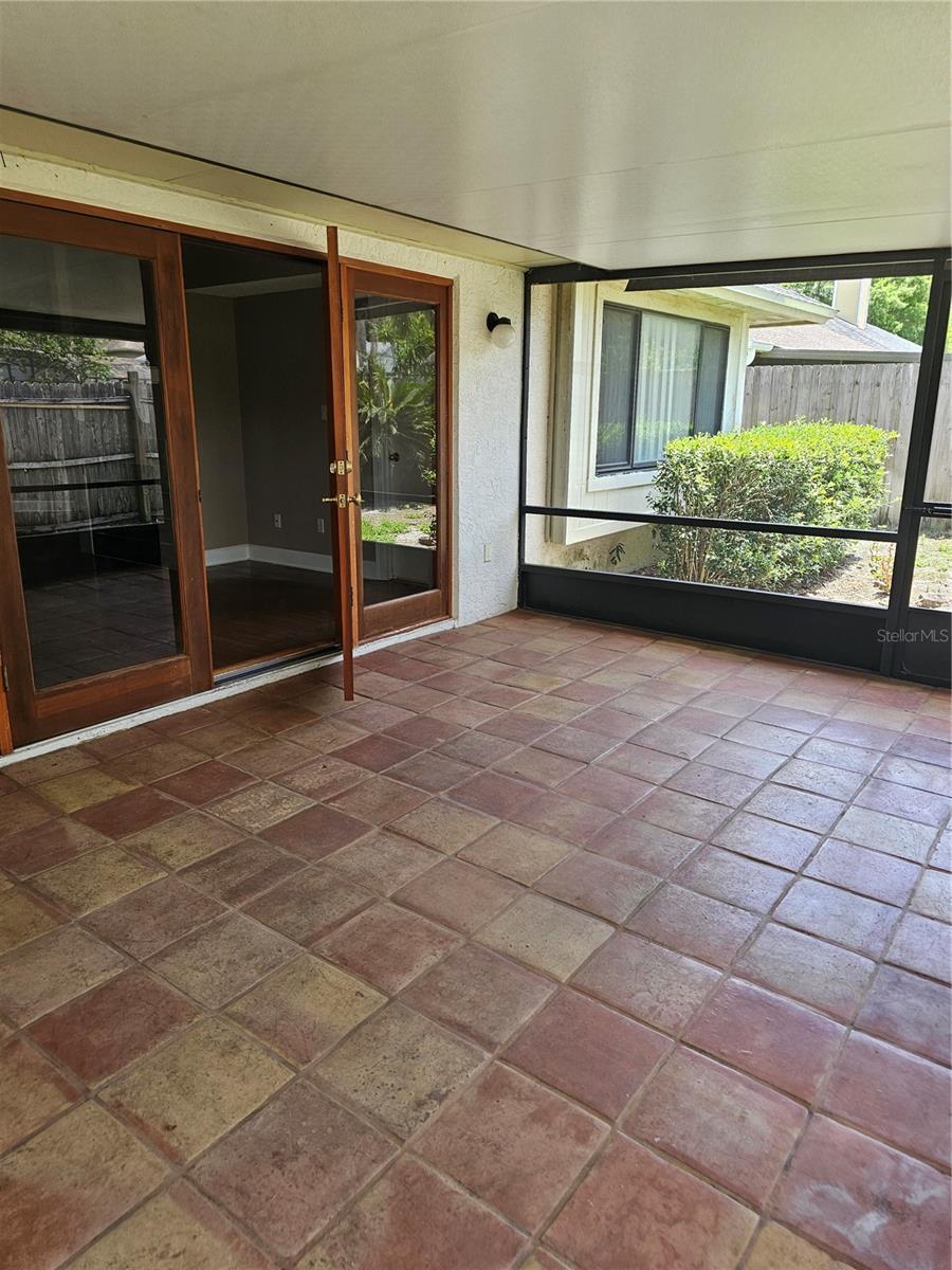 HOLLOWBROOK PH 2 - Residential Lease