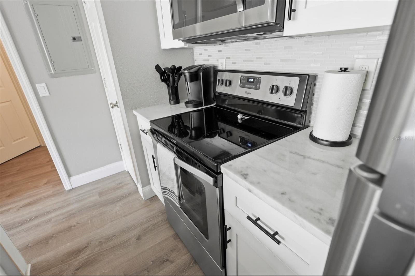 BEACHWAY CONDOS - Residential