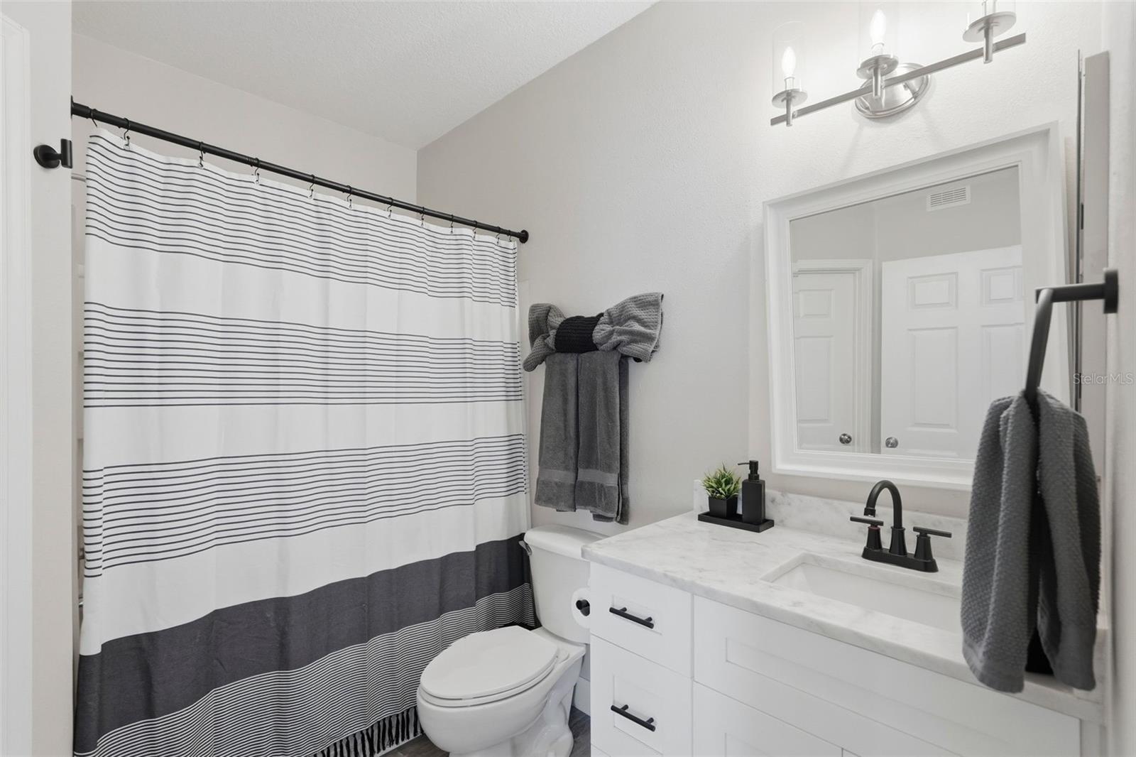 BEACHWAY CONDOS - Residential