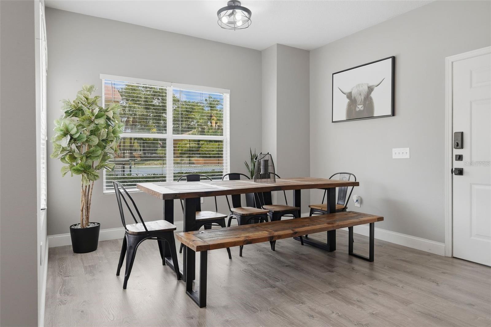 BEACHWAY CONDOS - Residential