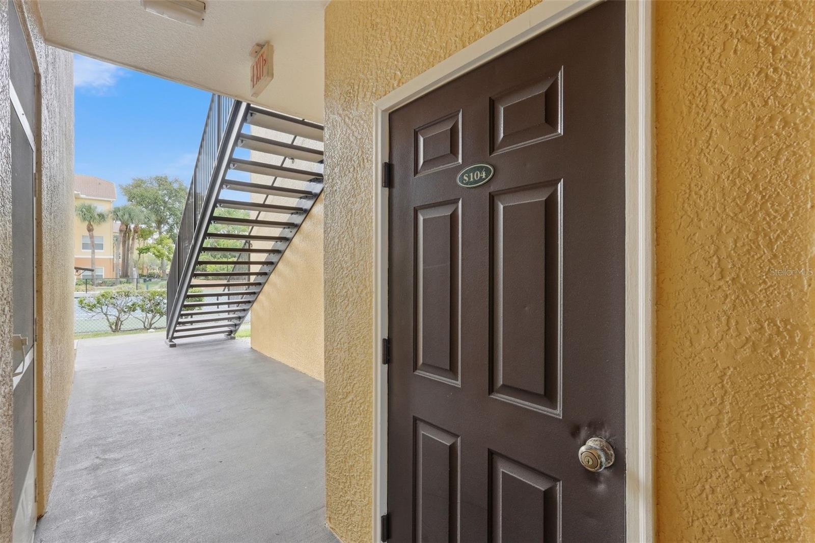 BEACHWAY CONDOS - Residential
