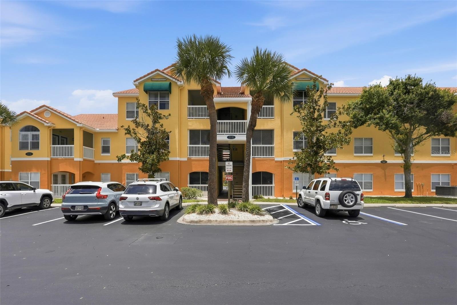 BEACHWAY CONDOS - Residential