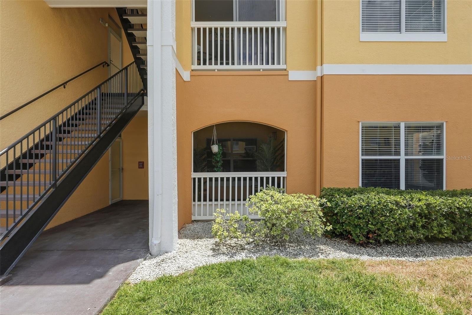 BEACHWAY CONDOS - Residential