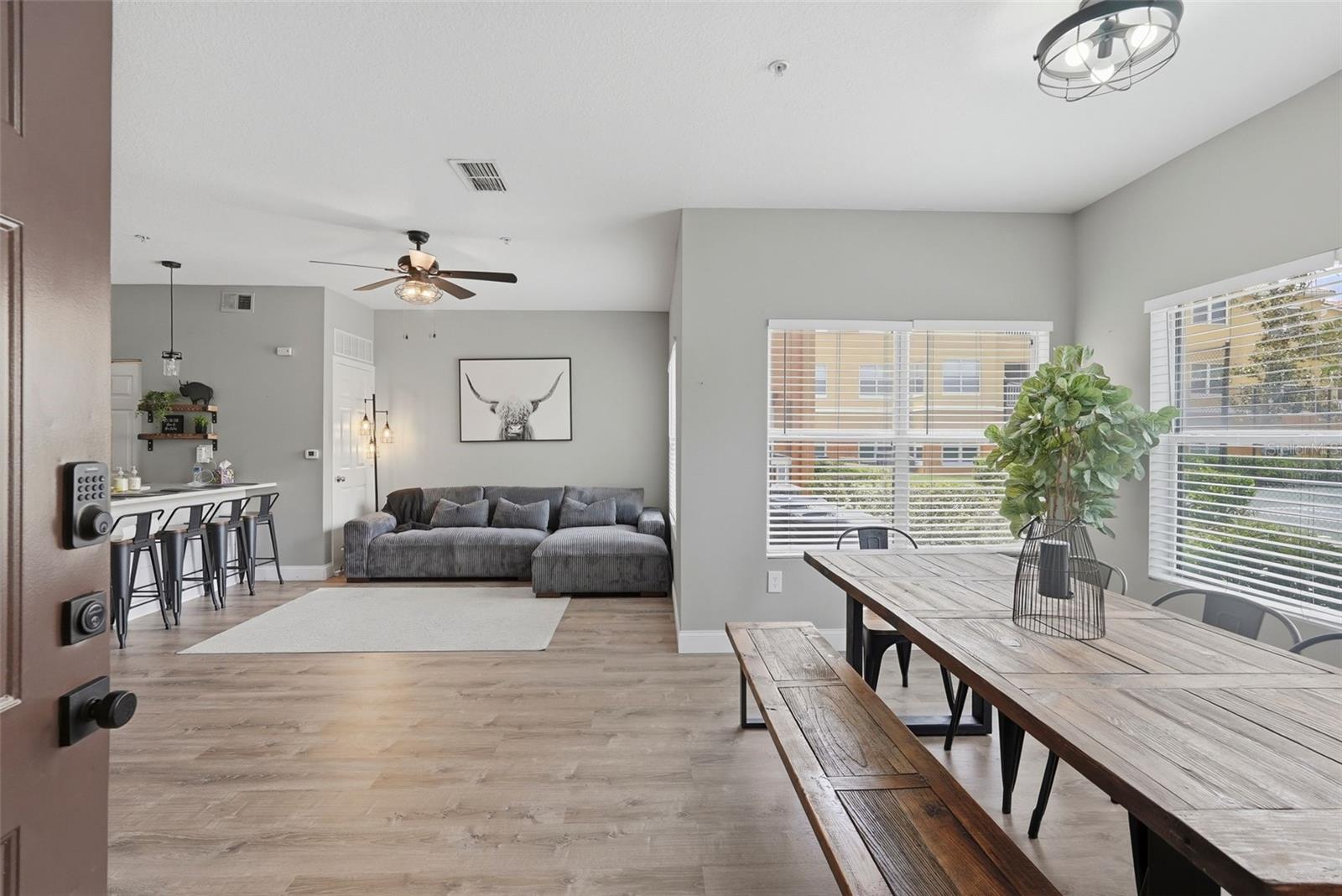 BEACHWAY CONDOS - Residential