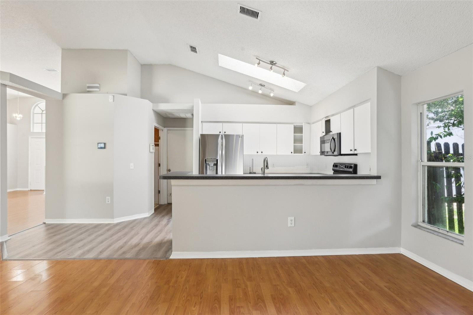 WESTBAY - Residential