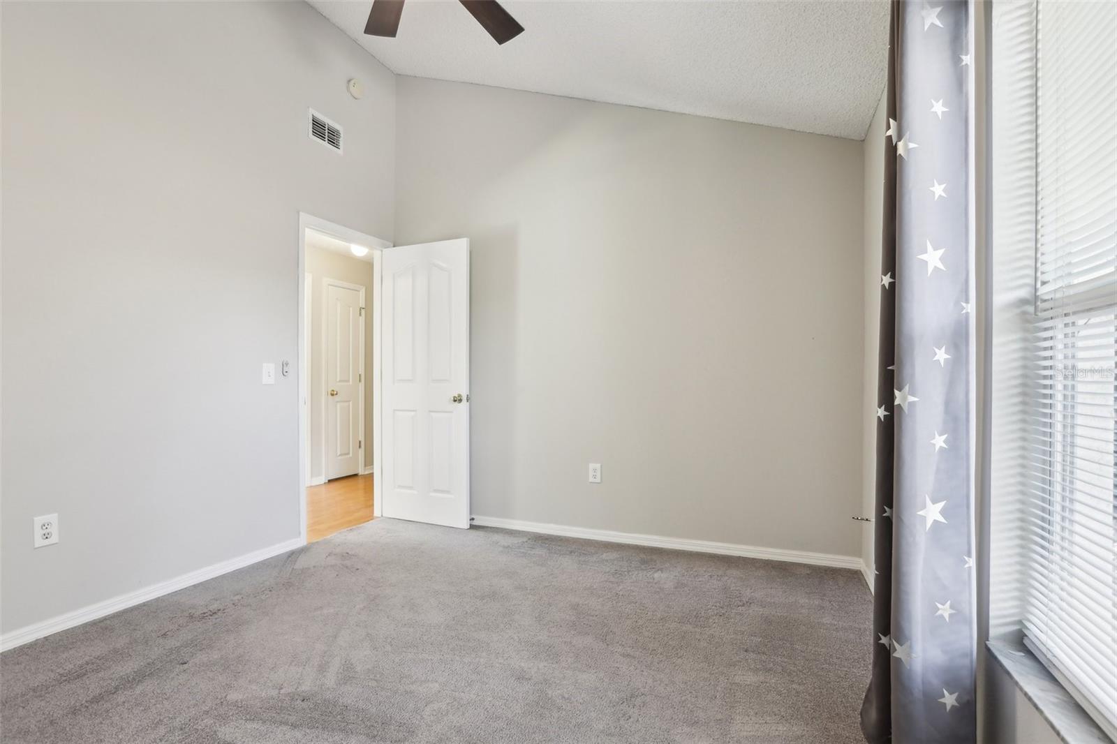 WESTBAY - Residential