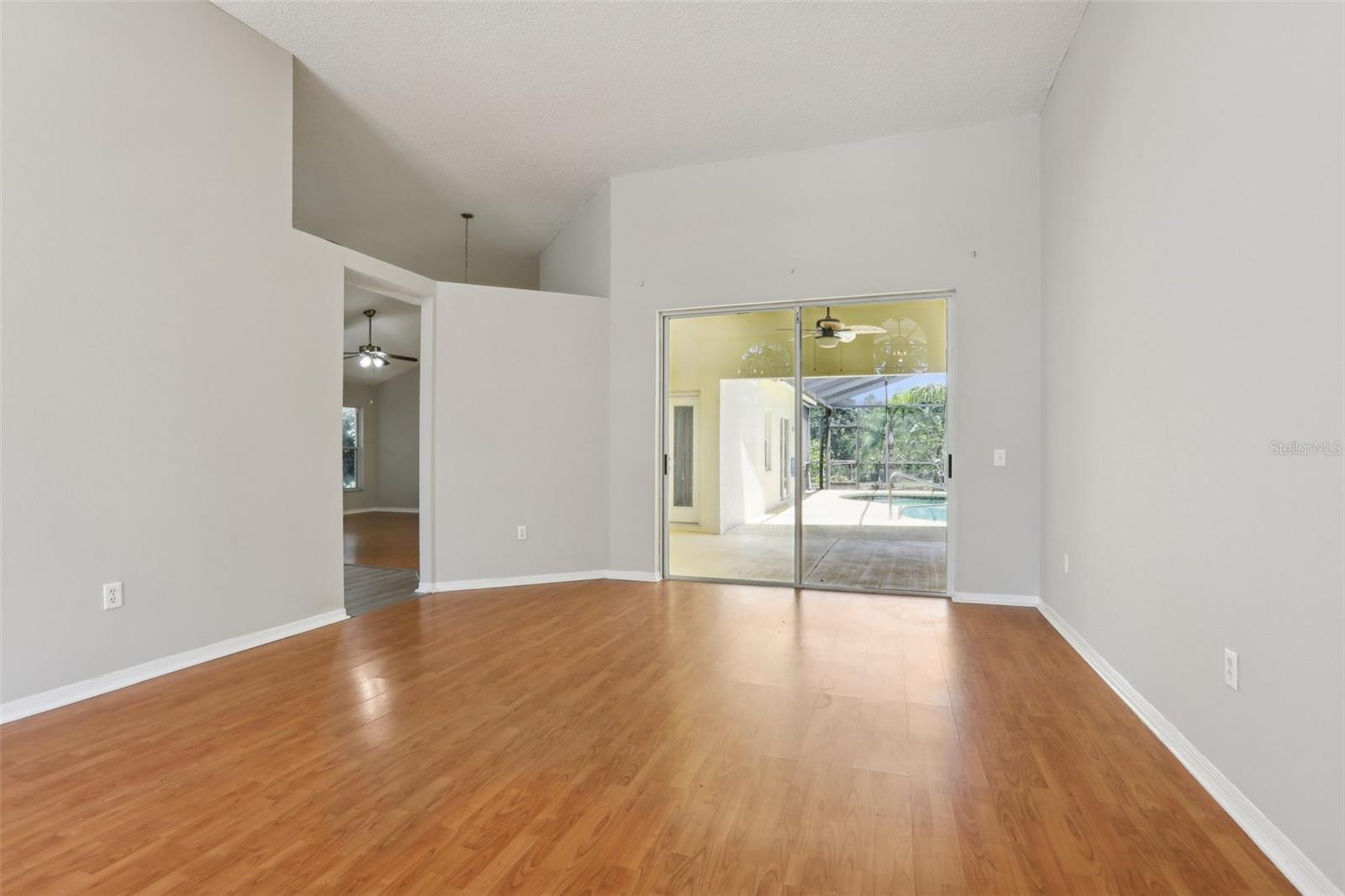 WESTBAY - Residential