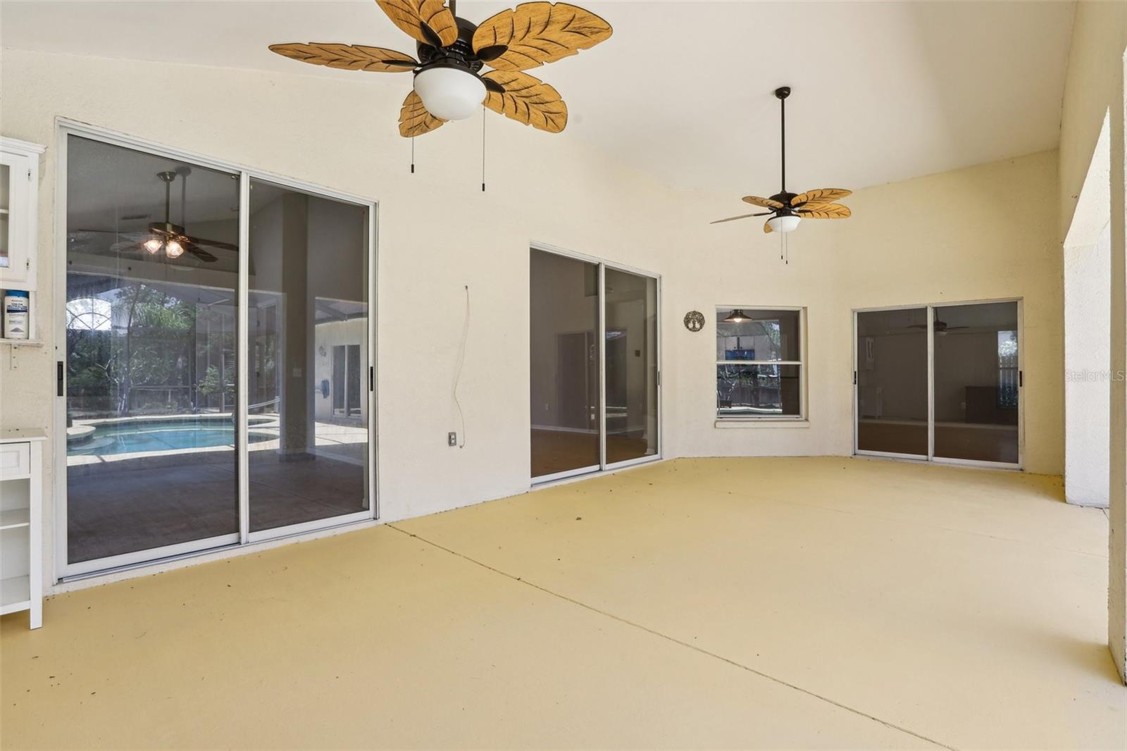 WESTBAY - Residential