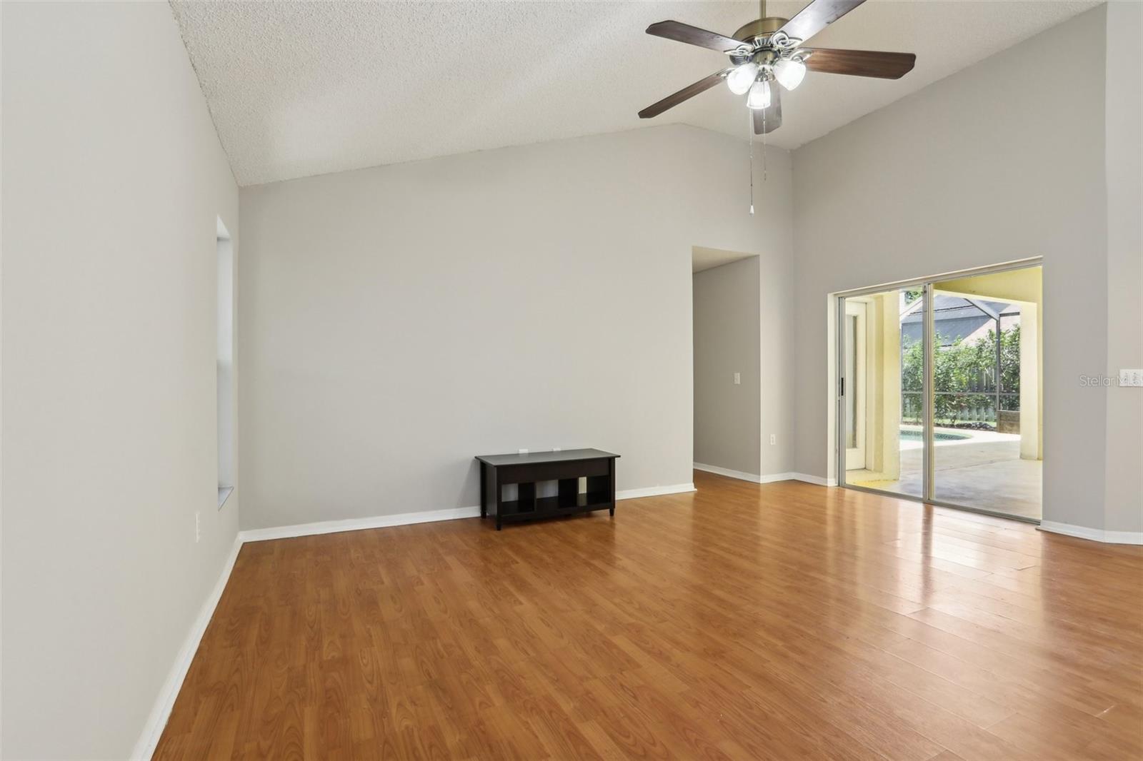 WESTBAY - Residential