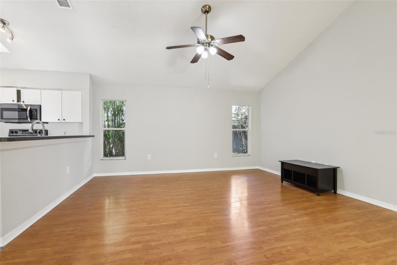 WESTBAY - Residential