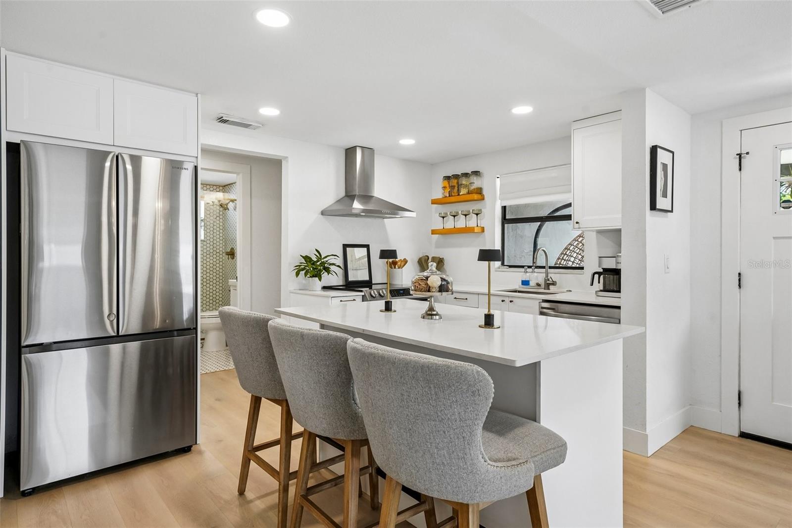 BAYHILL ESTATES 2ND ADD - Residential