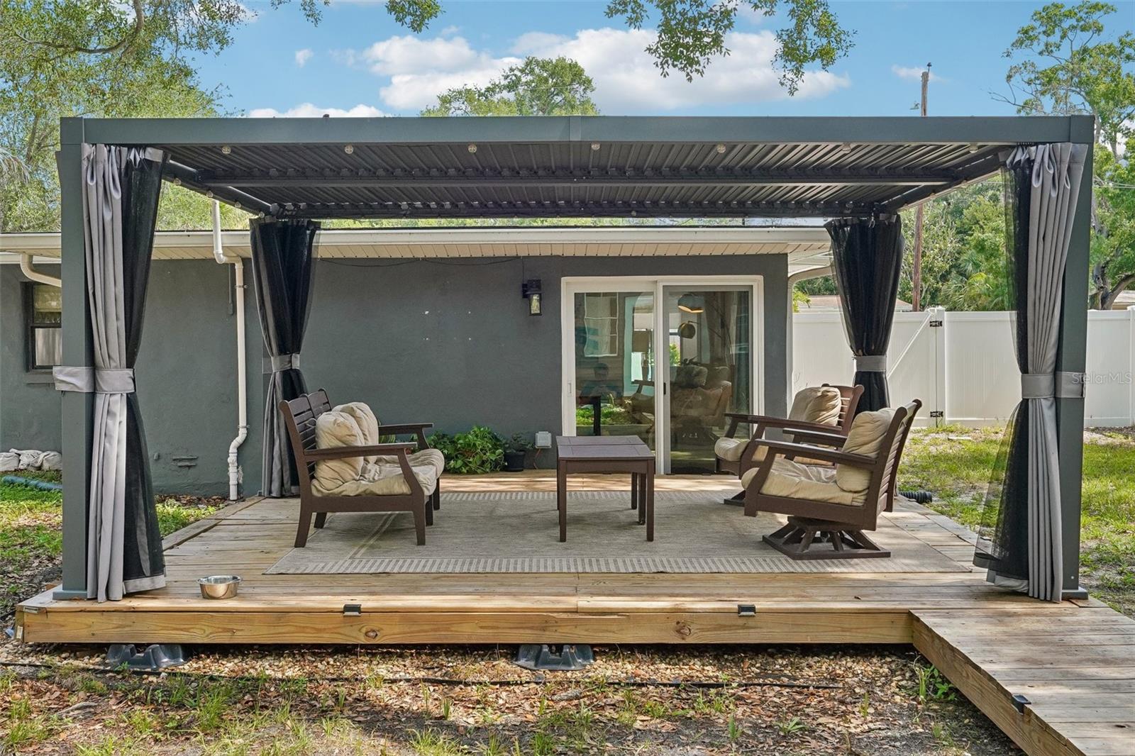 BAYHILL ESTATES 2ND ADD - Residential