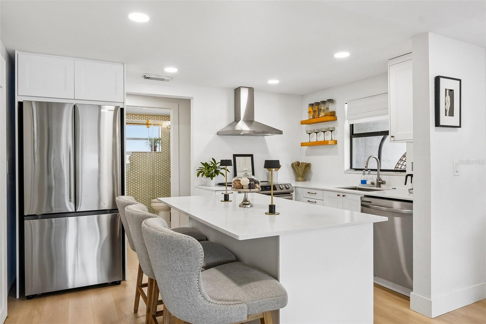 BAYHILL ESTATES 2ND ADD - Residential