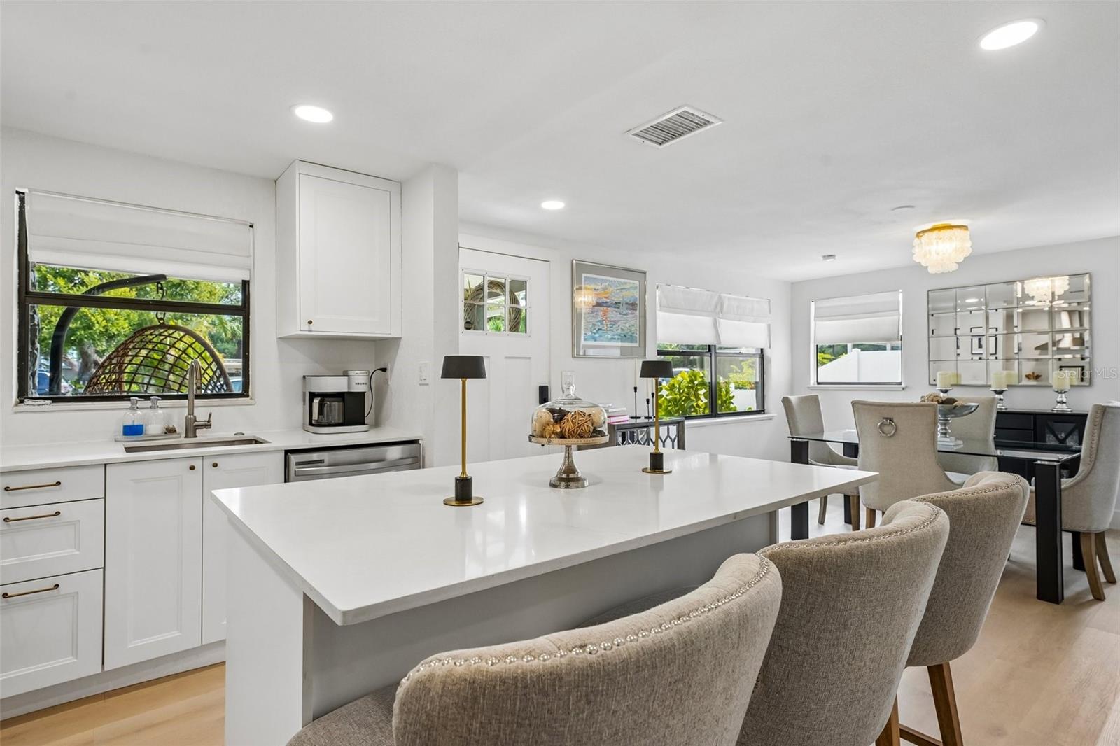 BAYHILL ESTATES 2ND ADD - Residential