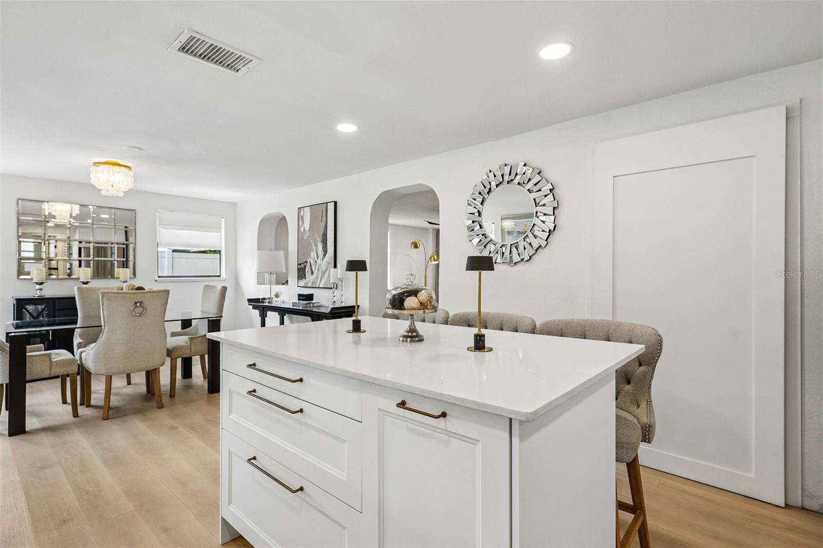BAYHILL ESTATES 2ND ADD - Residential