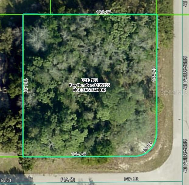 THE OAKS - Land