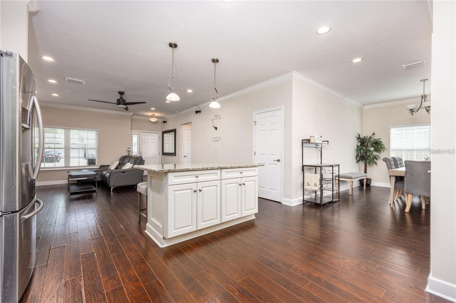 COTTAGE GROVE - Residential Lease