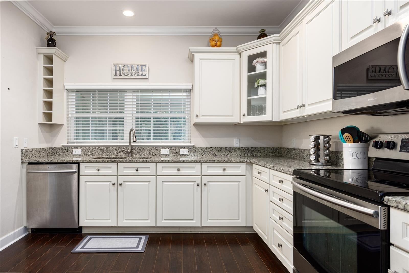 COTTAGE GROVE - Residential Lease