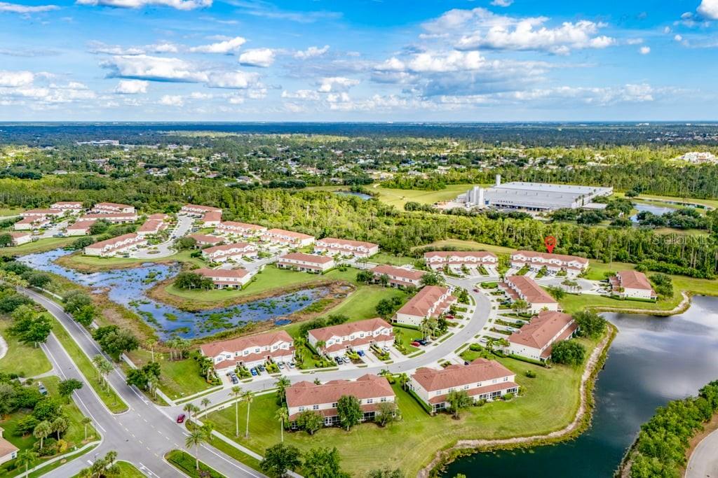 TOWNS AT LAKESIDE - Residential