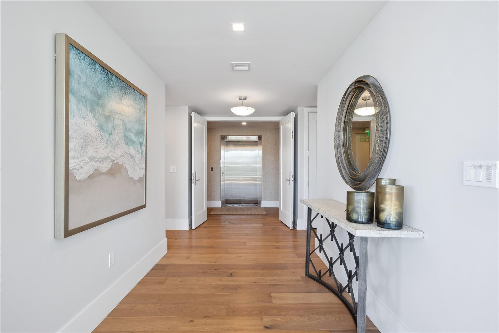 HALCYON SIESTA KEY - Residential