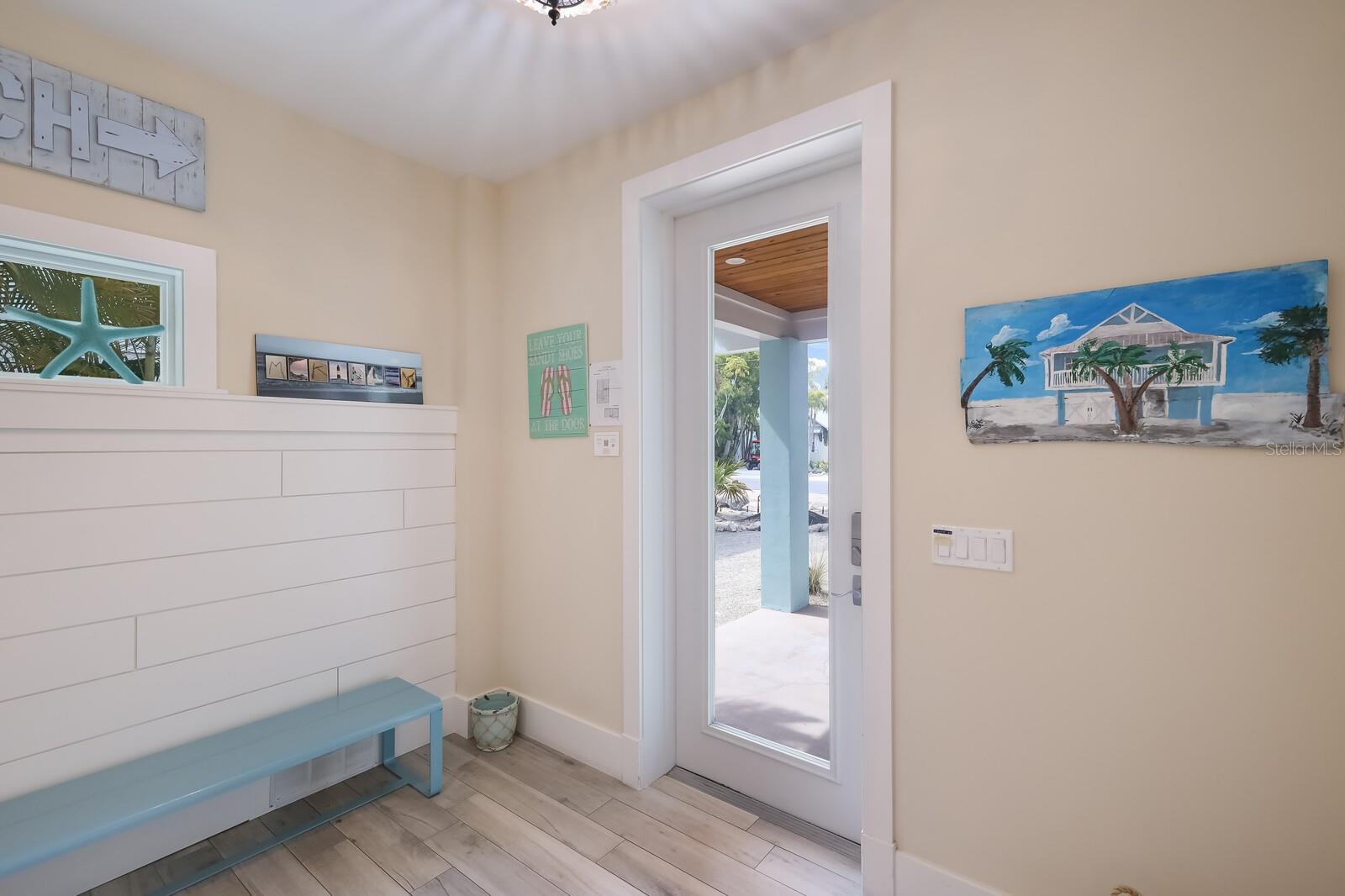 ANNA MARIA BEACH - Residential