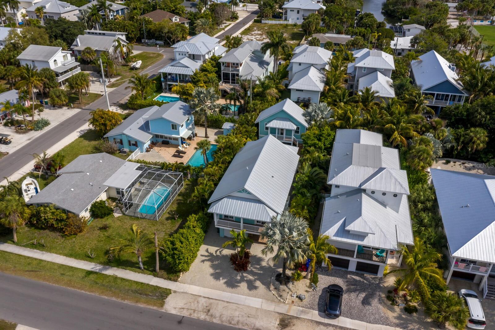 ANNA MARIA BEACH - Residential