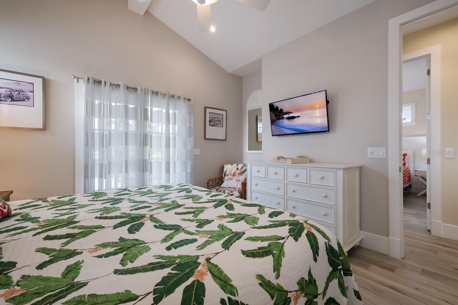 ANNA MARIA BEACH - Residential