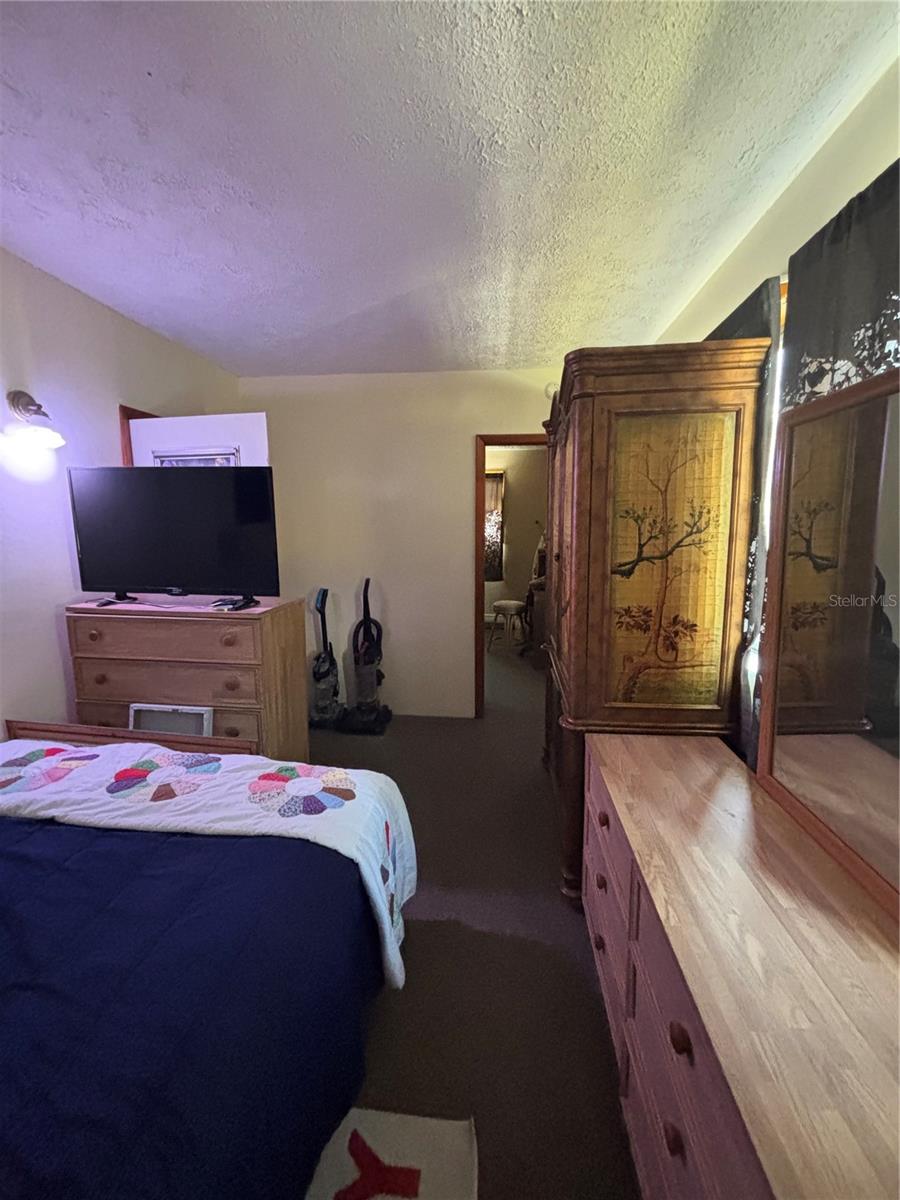 WEEKI WACHEE ACRES ADD - Residential