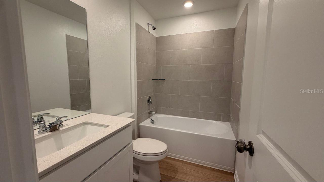 EDGEWATER CROSS PRAIRIE PH 1 - Residential Lease