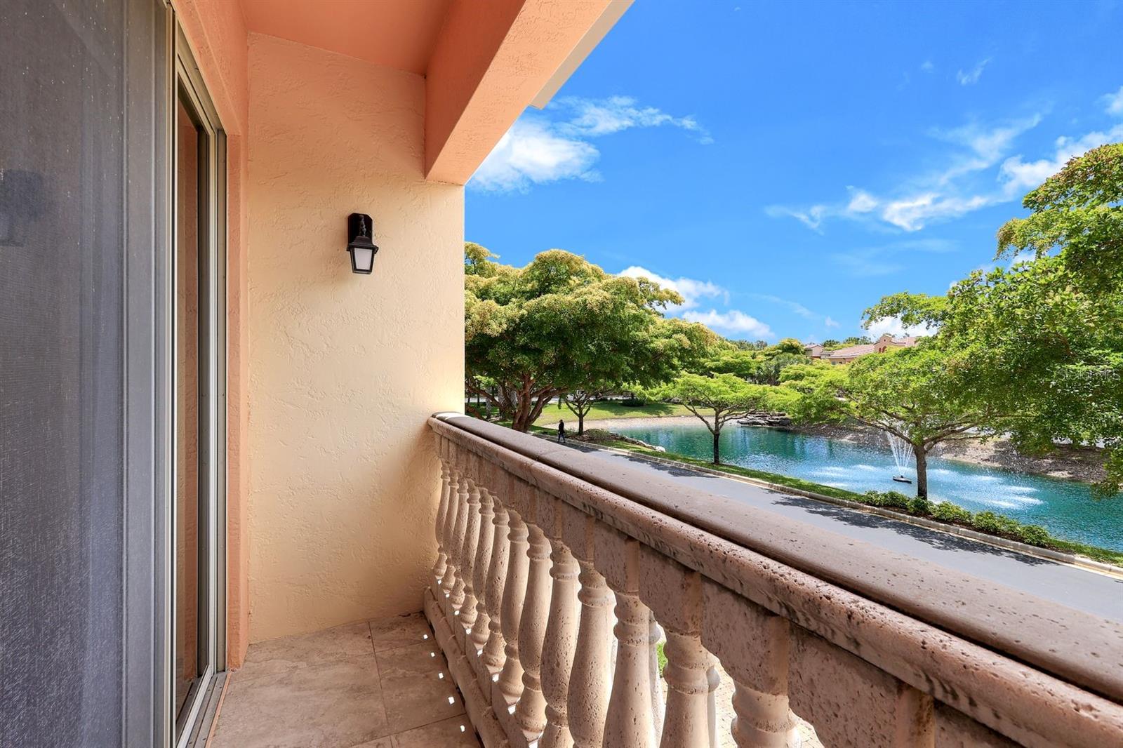 ENCLAVE/RAPALLO - Residential