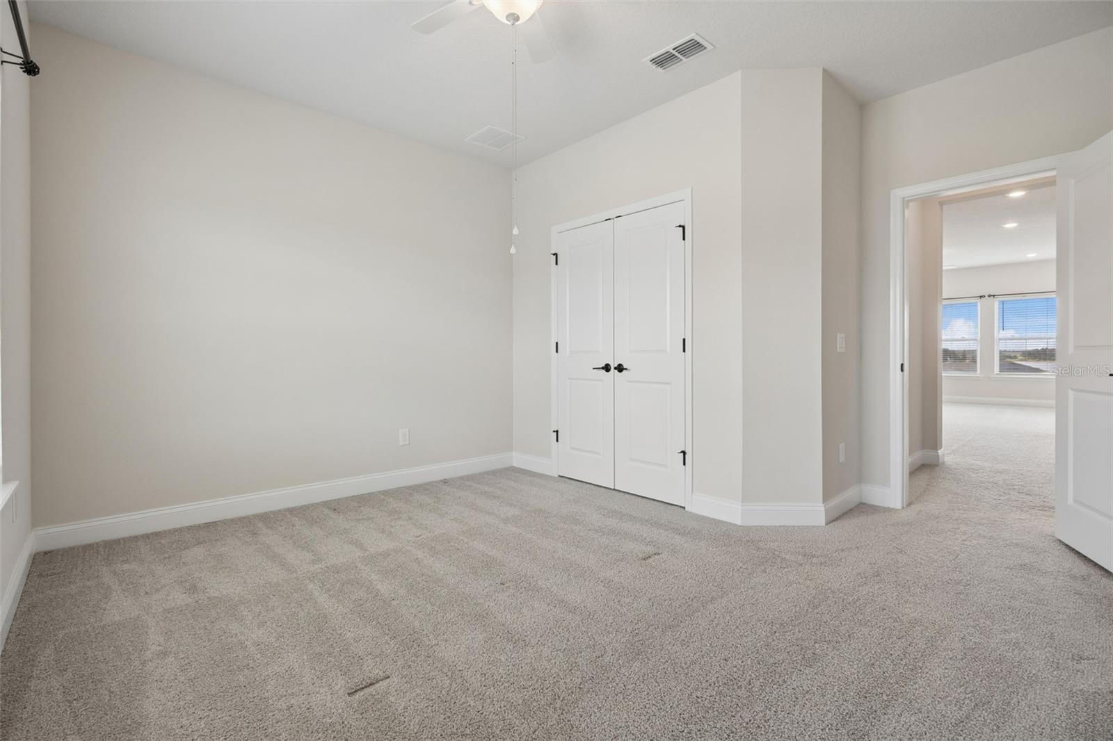 JOHNS LAKE LNDG PH 5 - Residential