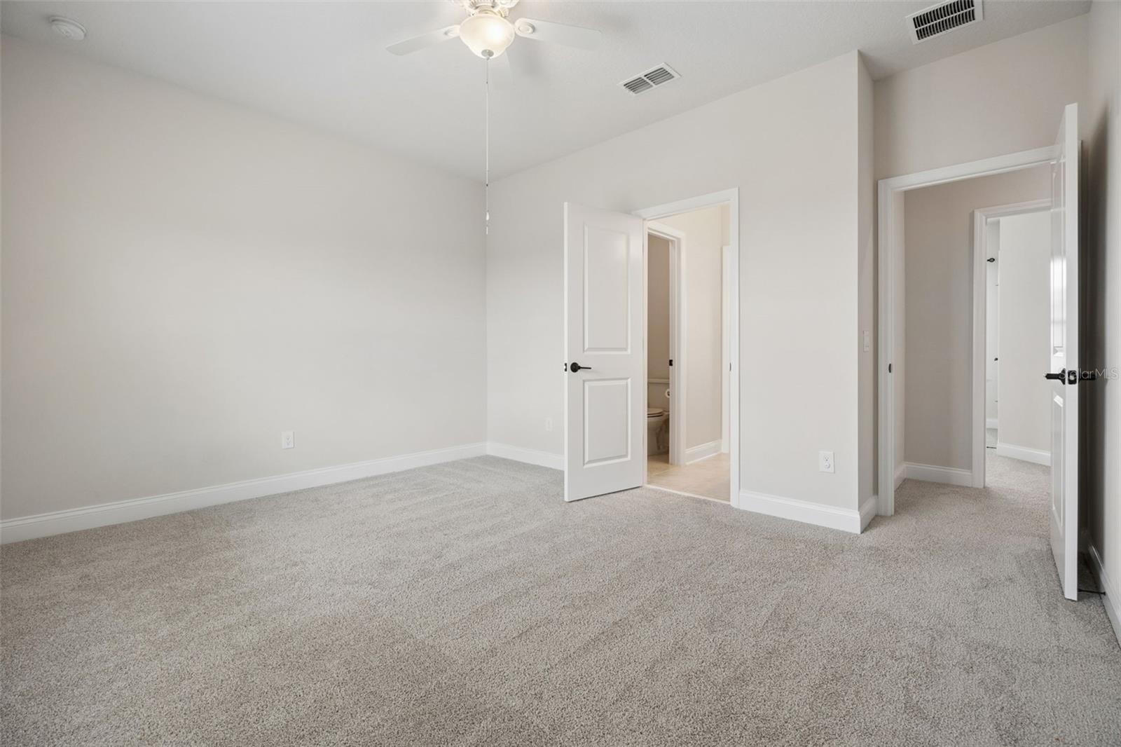 JOHNS LAKE LNDG PH 5 - Residential