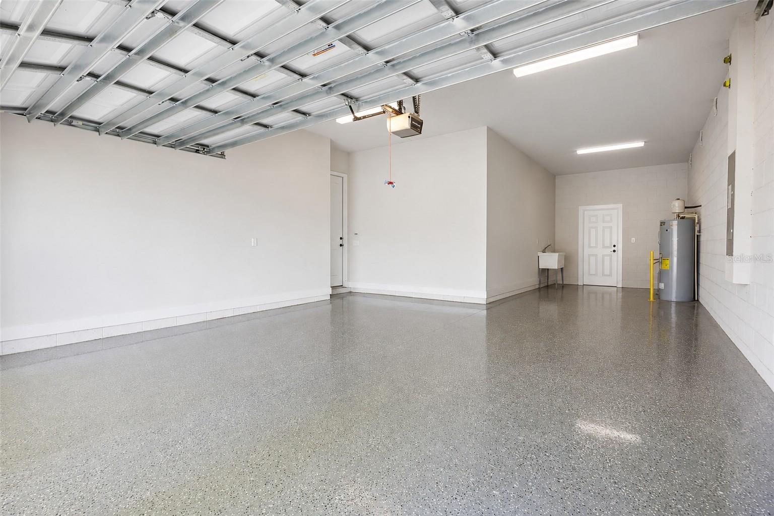JOHNS LAKE LNDG PH 5 - Residential