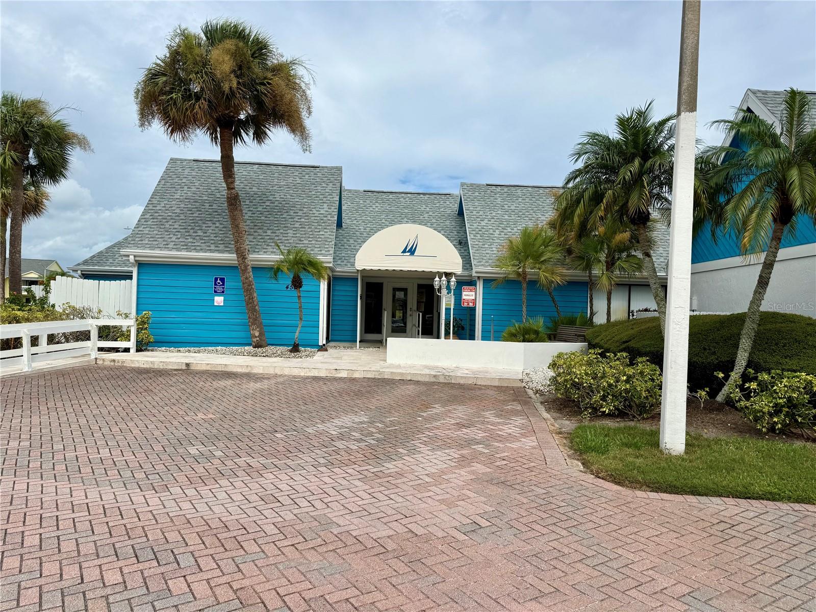 HARBOR CLUB CONDO - Residential