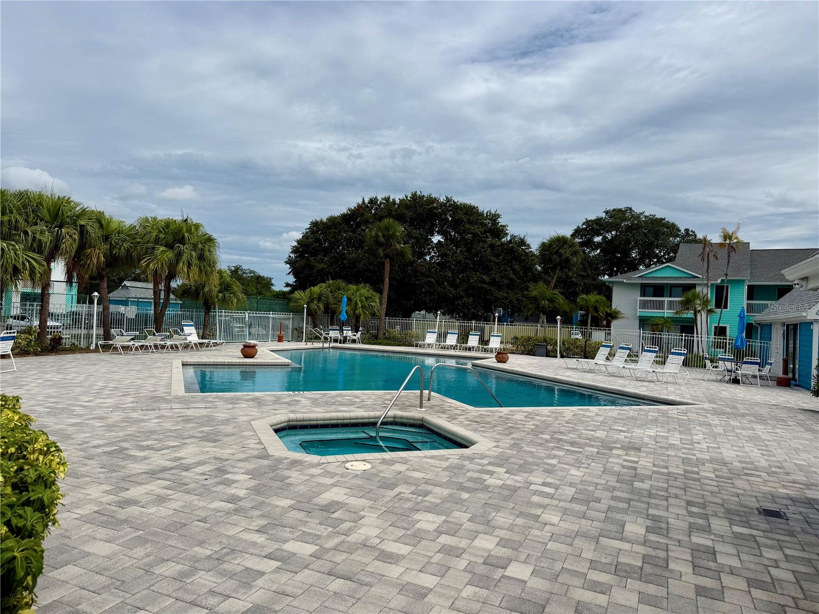 HARBOR CLUB CONDO - Residential